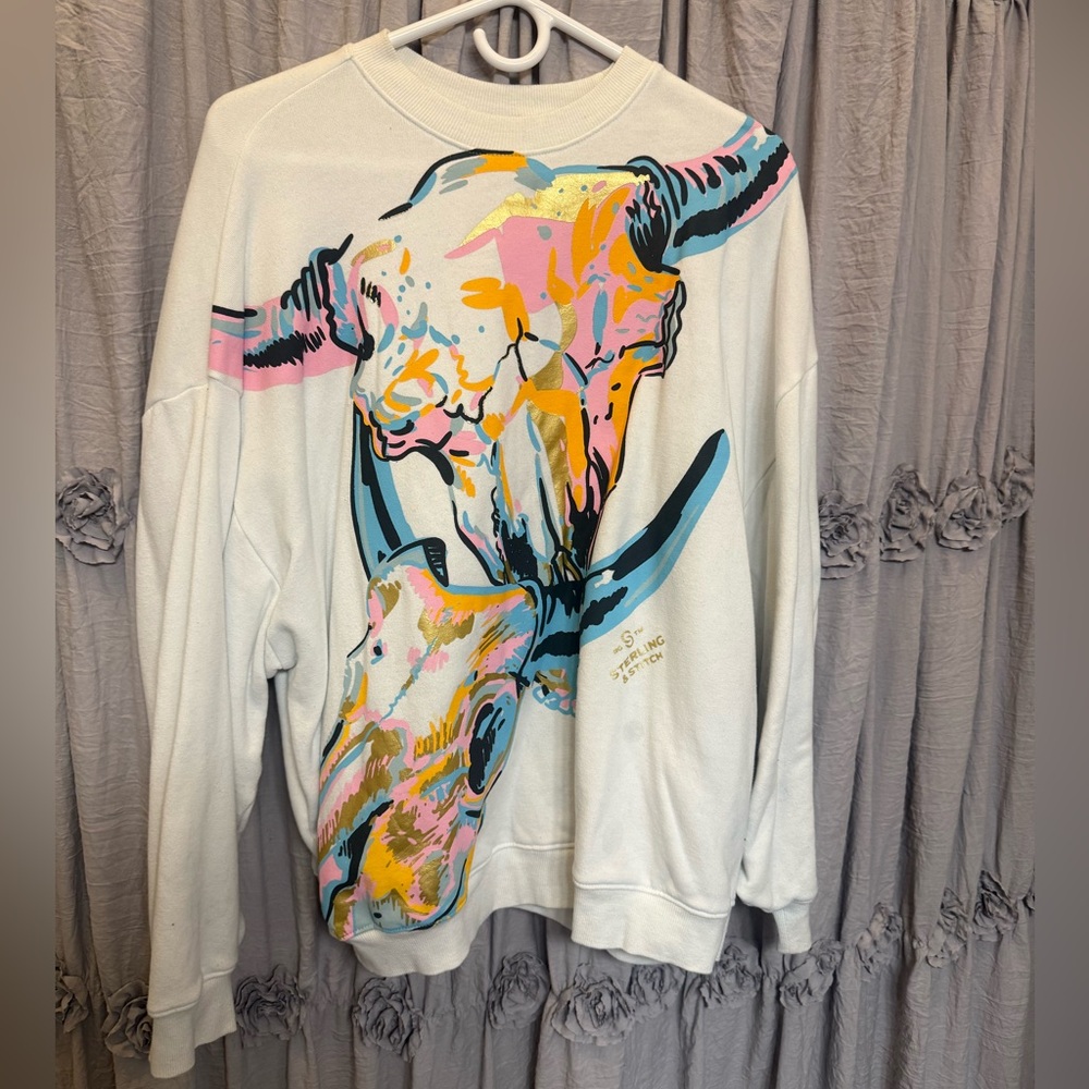 White Crewneck Sweatshirt with Colorful Bull Skull Graphic